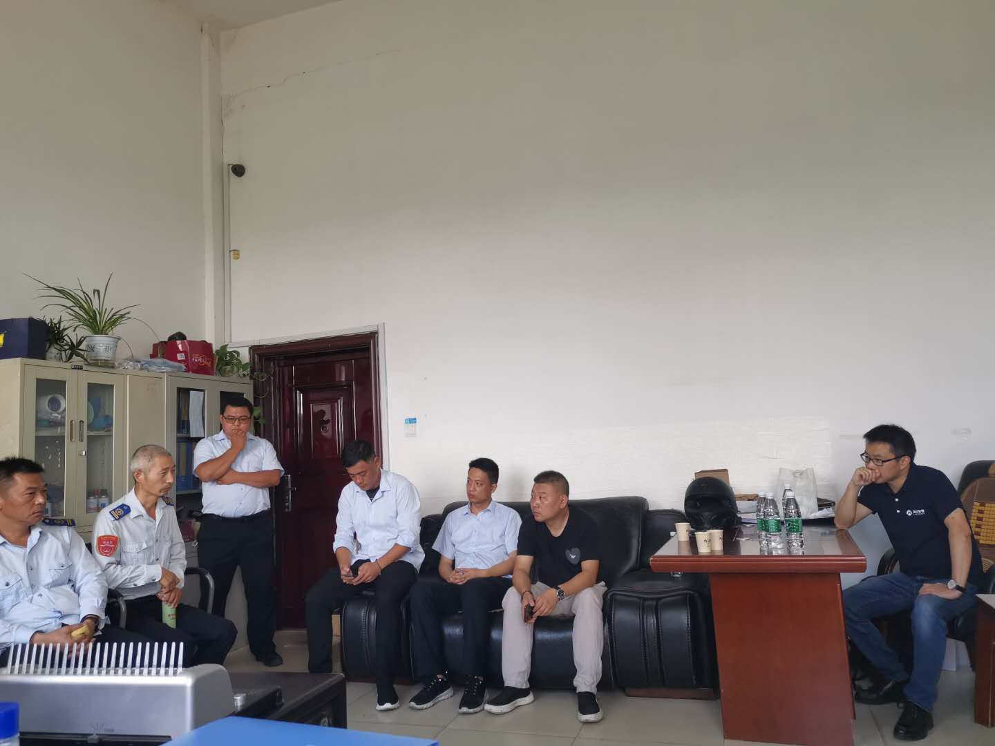 快速公交事業(yè)部西城分公司開展主動防控現(xiàn)場會