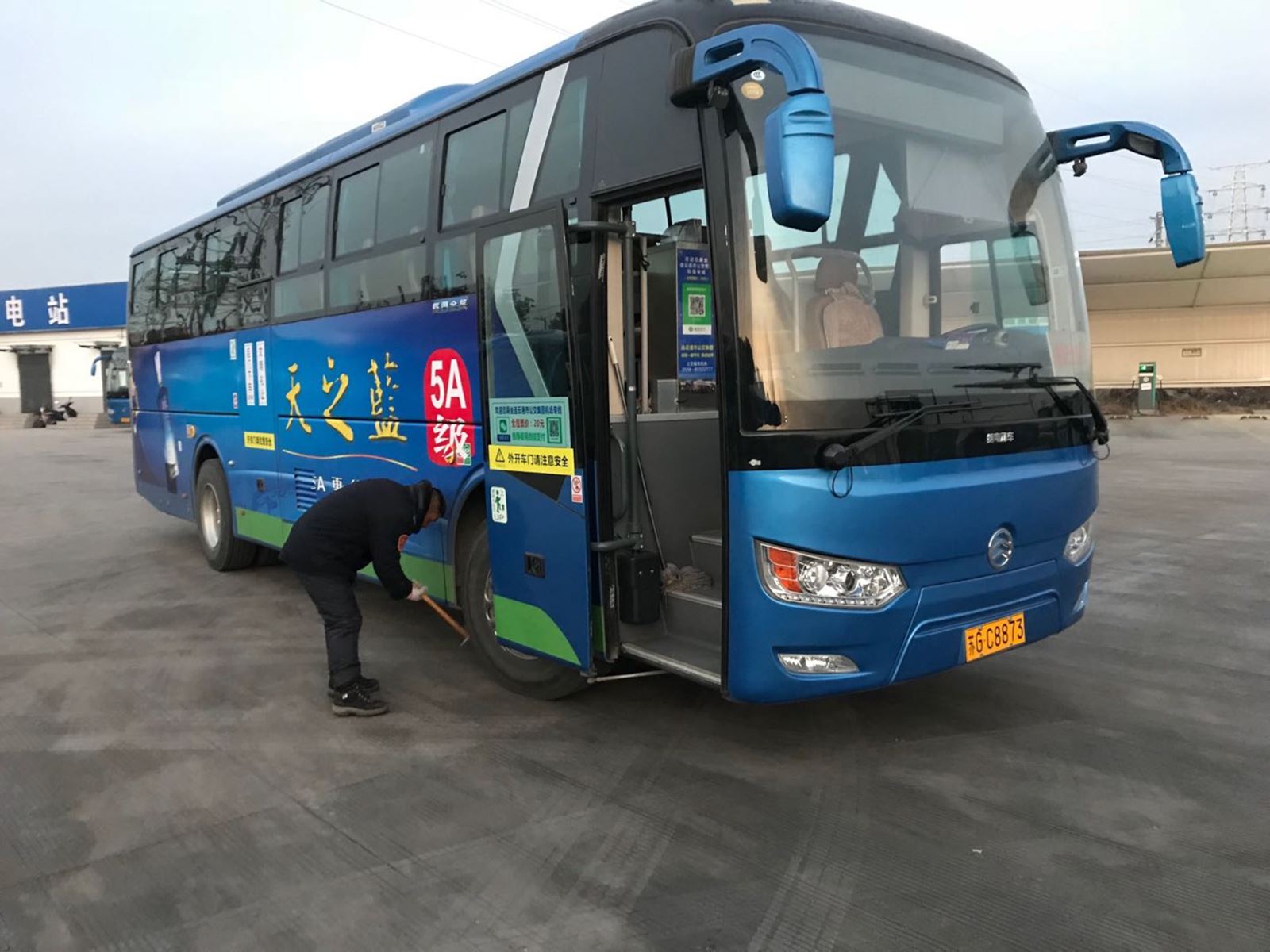 公交集團經營發展事業部開展行車安全專項檢查