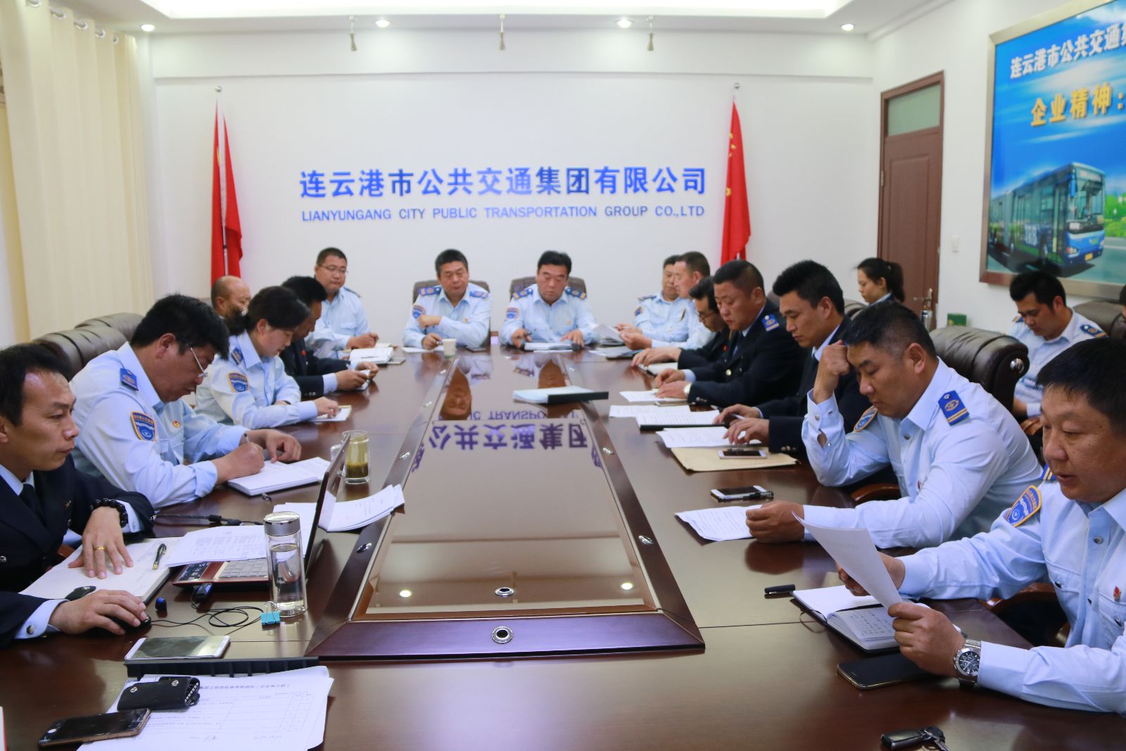 公交集團(tuán)全面開展“百日專項(xiàng)行動”